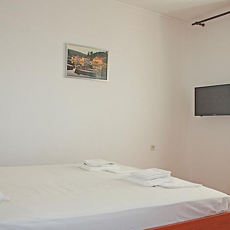 Bougainvillea Apartments Makarska Exterior foto